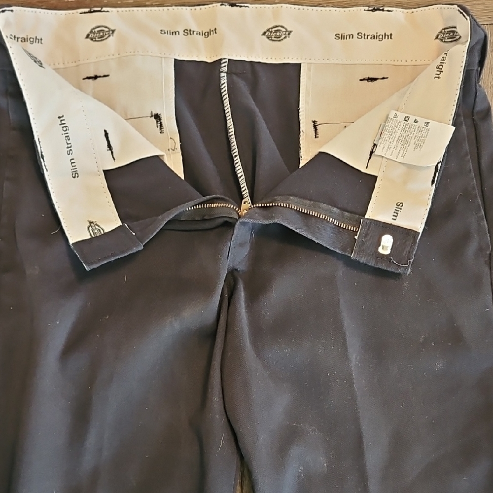 Dickies Men's Black Slim Straight Chinos